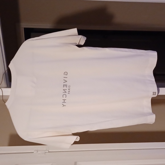 Givenchy White Tee - Picture 2 of 2